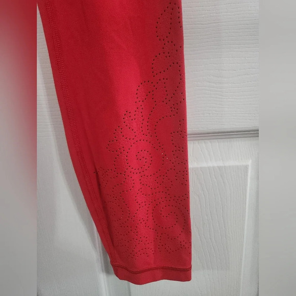 Athleta Revolution lazer cut 7/8 tight Powervita red athleisure woman small - Picture 14 of 16
